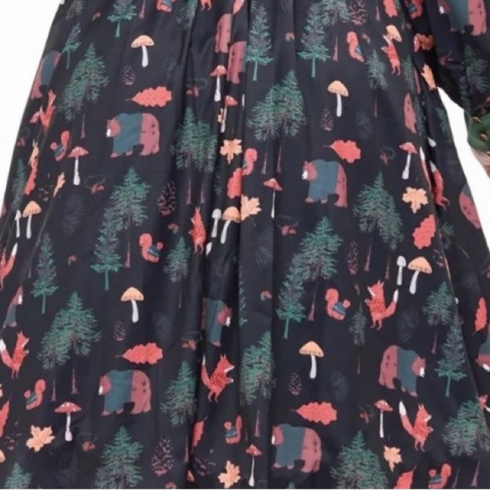 Unique Vintage 1970s Woodland Creature Print Shirt Dress, Green/Multi, Size S/4 - Picture 4 of 5